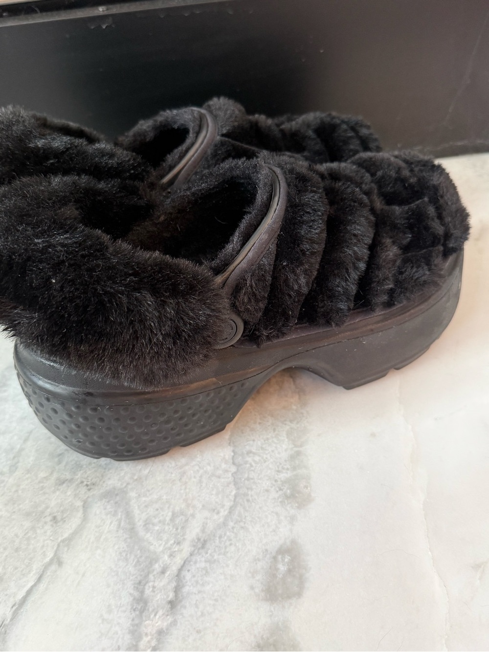 Crocs STOMP Quilted Clog Faux Fur Platform Sandals Clogs Women’s Sz 10 Mens 8 - Picture 5 of 11
